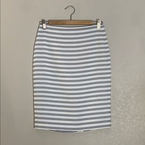 NWT Banana Republic Pencil Skirt